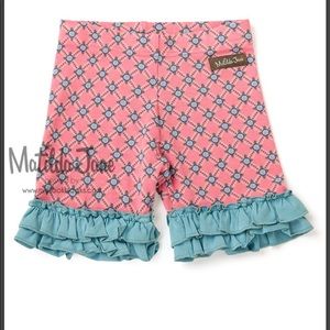 Matilda Jane Playing Games Shortie